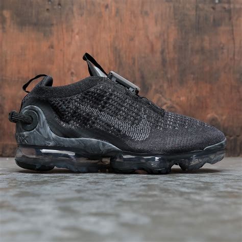 nike air vapormax 2020 flyknit schwarz|men's Nike VaporMax Flyknit 2020.